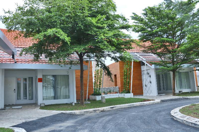 Harris Resort Barelang Batam Sagulung Extérieur photo