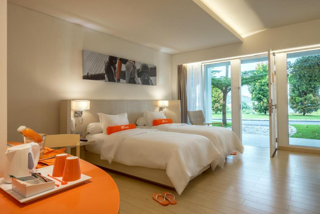 Harris Resort Barelang Batam Sagulung Extérieur photo